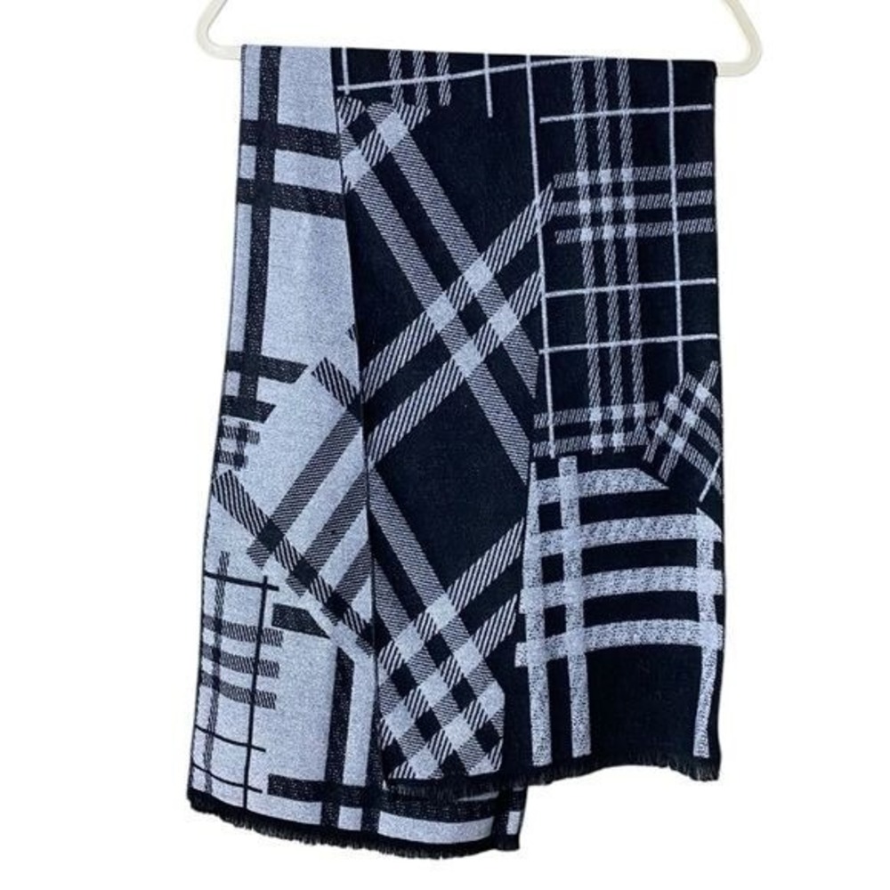 Reversible Plaid Bohemian Soft Scarf Wrap Academia Preppy Black White Geometric